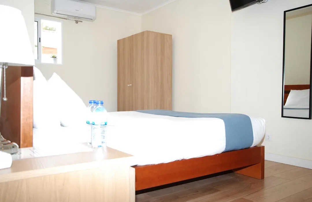 Amor Lisboa Hostel-1